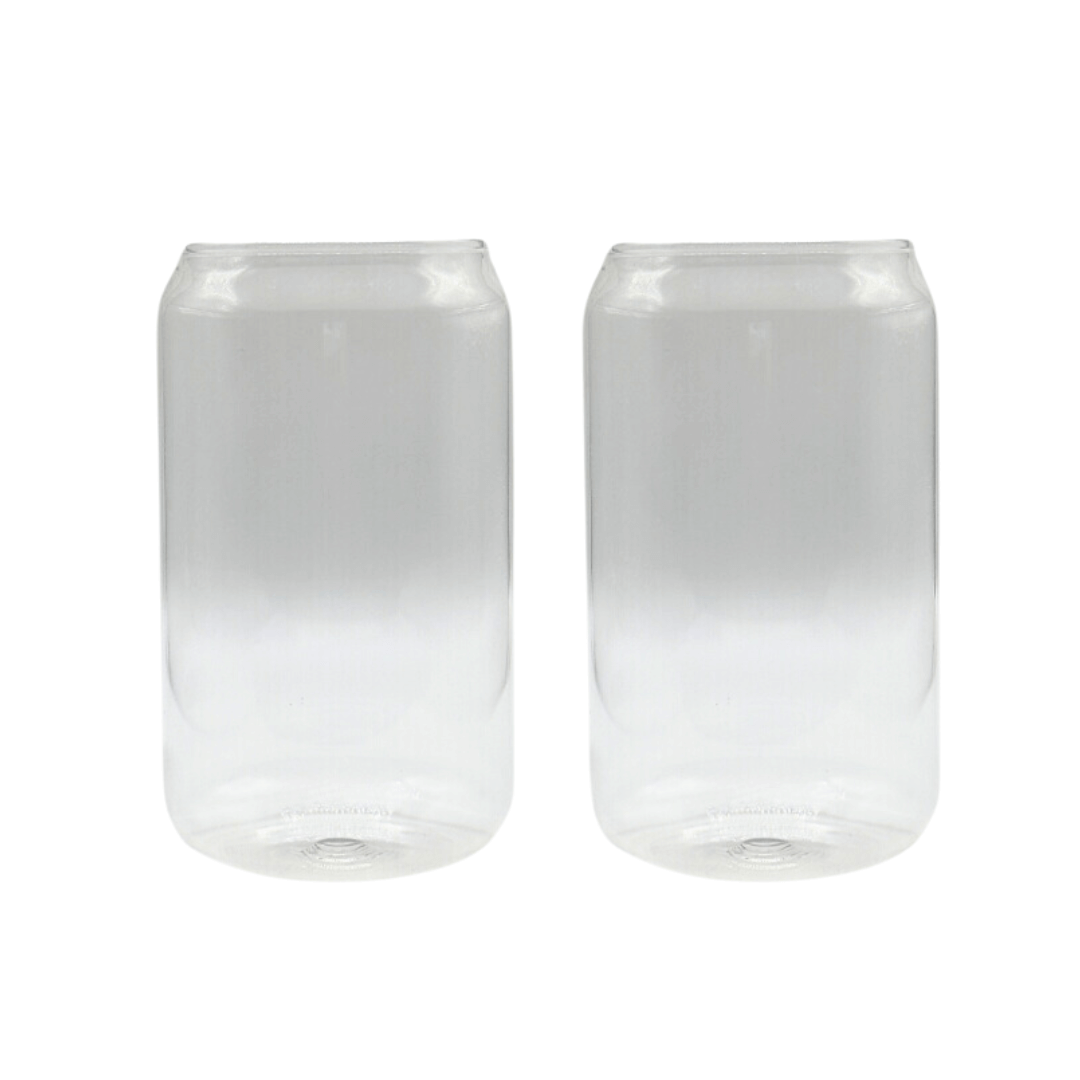 Ein modernes und elegantes SodaWave Fresh Glas mit 400ml Fassungsvermögen, präsentiert auf einem grauen Hintergrund. Luxuriöses Trinkglas mit zeitgemäßem Design und ästhetischem Appeal. Handgefertigt für ein exquisites Trinkerlebnis mit erfrischenden Getränken. Perfekt für Cocktails, Säfte oder Wasser. Ideal für den täglichen Gebrauch oder besondere Anlässe. Stilvoll und zeitlos gestaltet für anspruchsvolle Genießer. 2er Set.